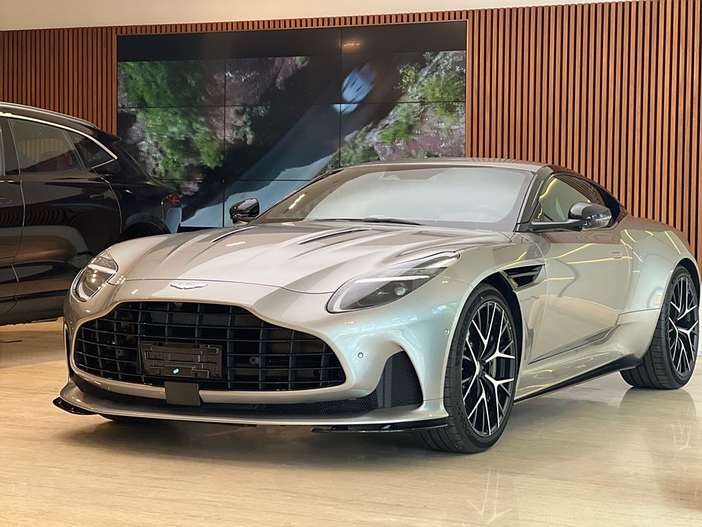 Aston Martin DB12 2025 4.0T V8 Coupe