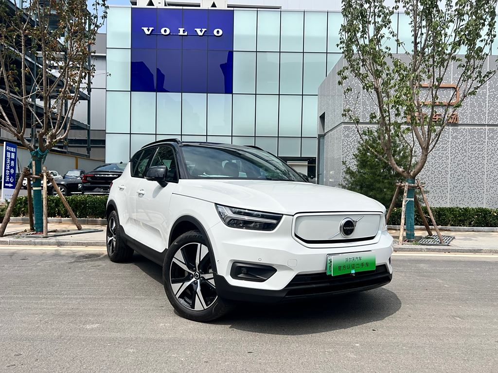 Volvo XC40 New Energy 2023  PRO