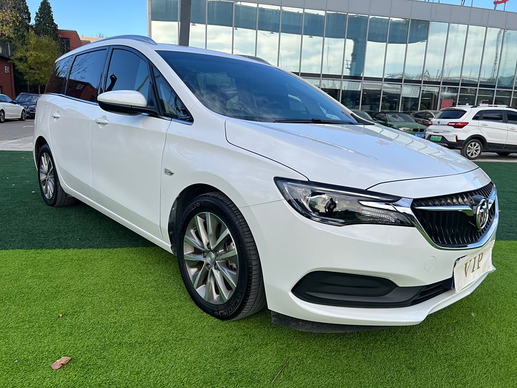 Buick GL6 2021 323T  Luxury