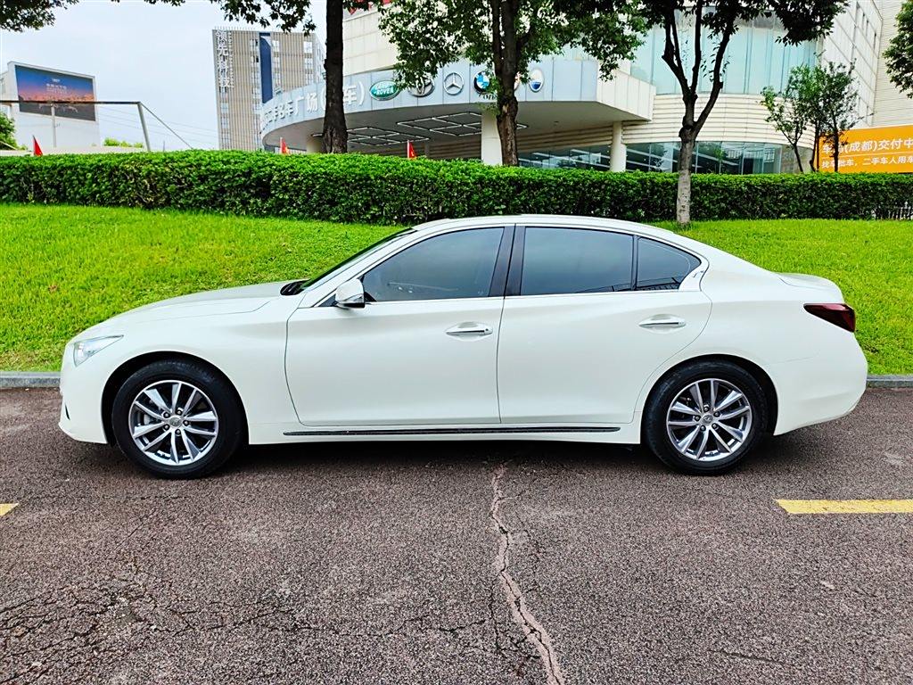 Infiniti Q50L 2018 2.0T   Euro VI