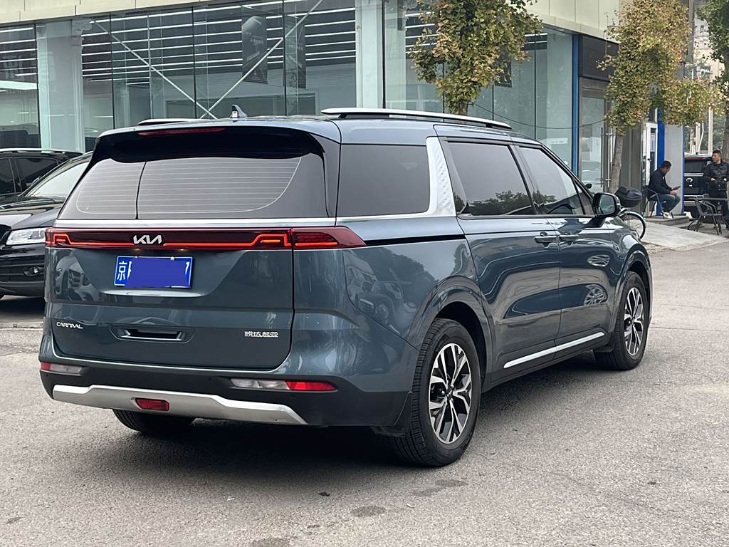 Kia Carnival 2021 2.0T