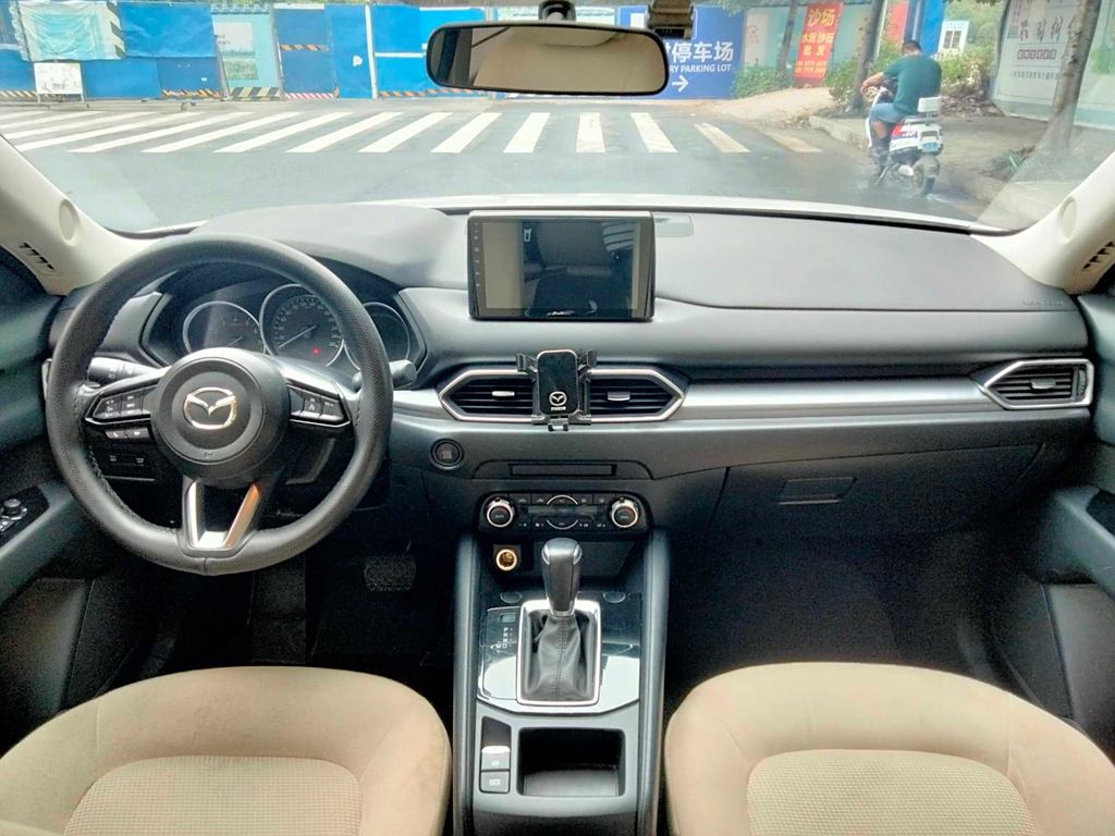 Mazda CX-5 2020 2.0L Автоматическая Comfort