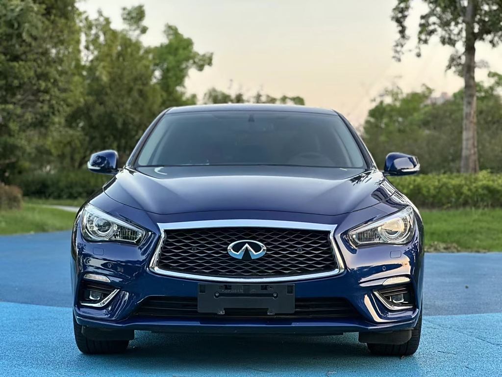 Infiniti Q50L 2022 2.0T