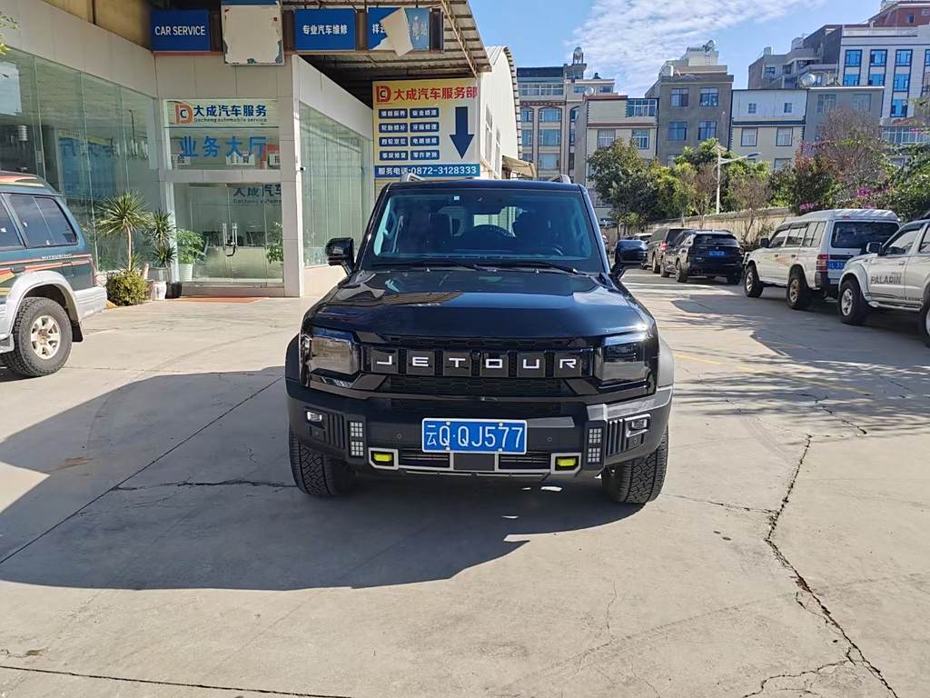 Chery Jetour Traveler 2023 2.0T  Полный приводPRO