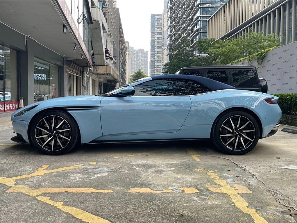 Aston Martin DB11 2022 4.0T V8 Volante