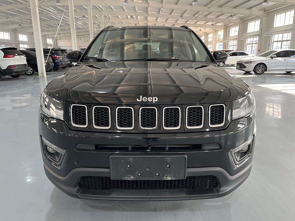 Jeep Compass 2020 220T Автоматическая Elite