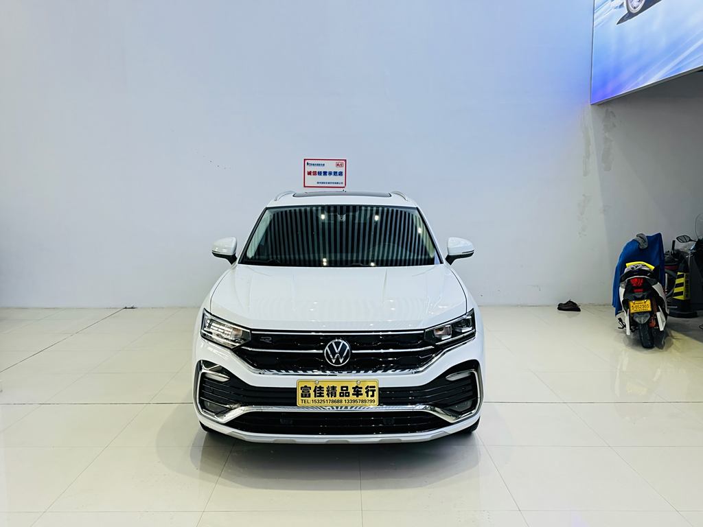 Volkswagen TayronX 2023 330TSI