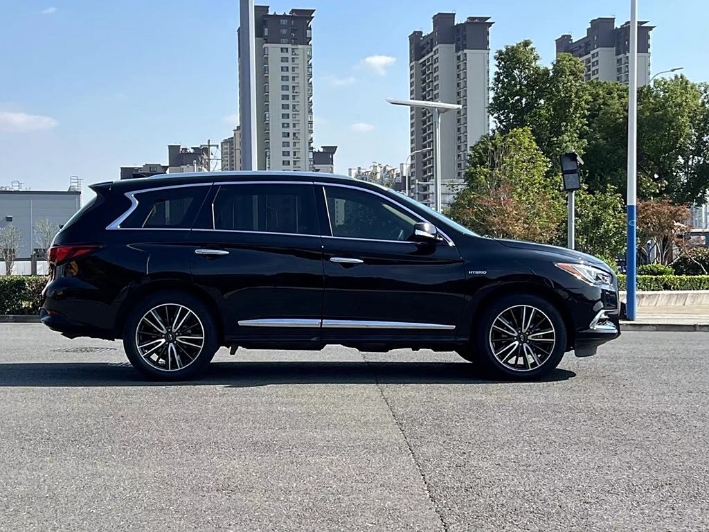 Infiniti QX60 2020 2.5 S/C Hybrid