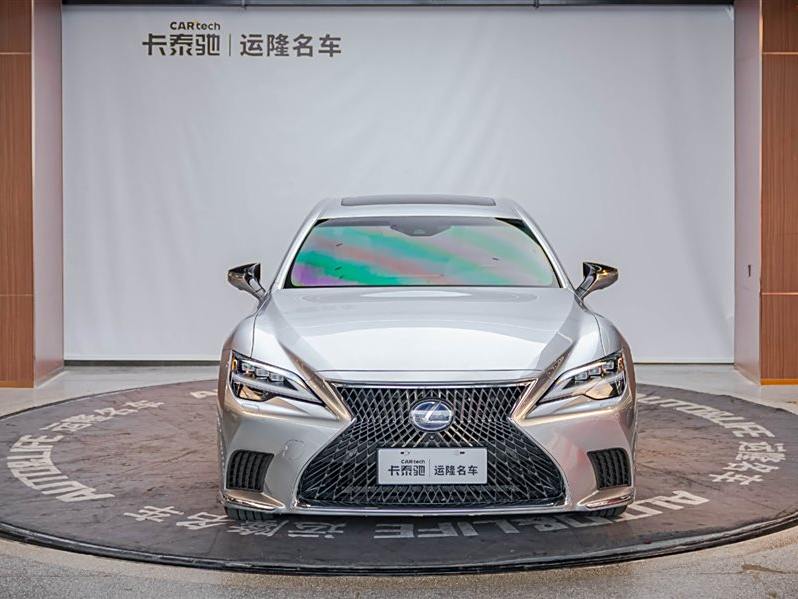 Lexus LS 2021 500h