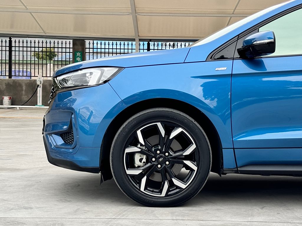 Ford Edge 2021  PLUS EcoBoost 245  Полный приводST-Line 7