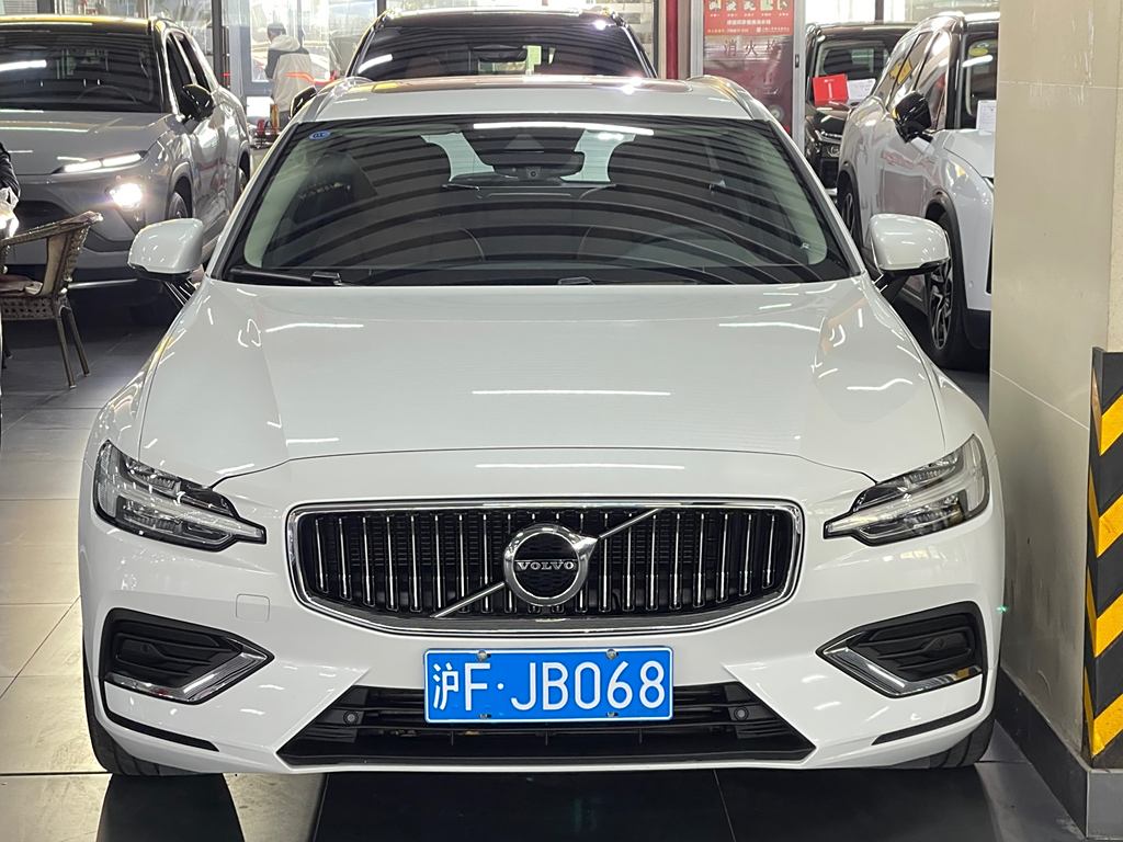 Volvo V60 2020 T5