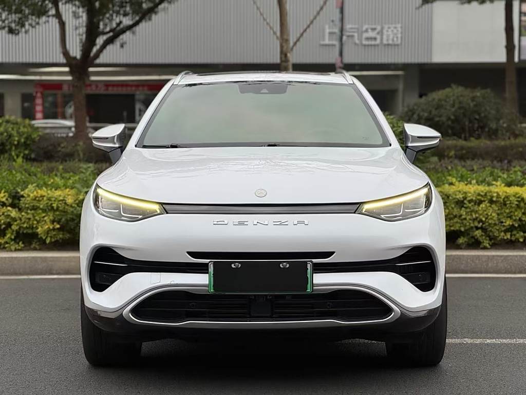 Denza X 2020 PHEV