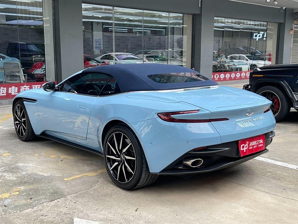 Aston Martin DB11 2022 4.0T V8 Volante