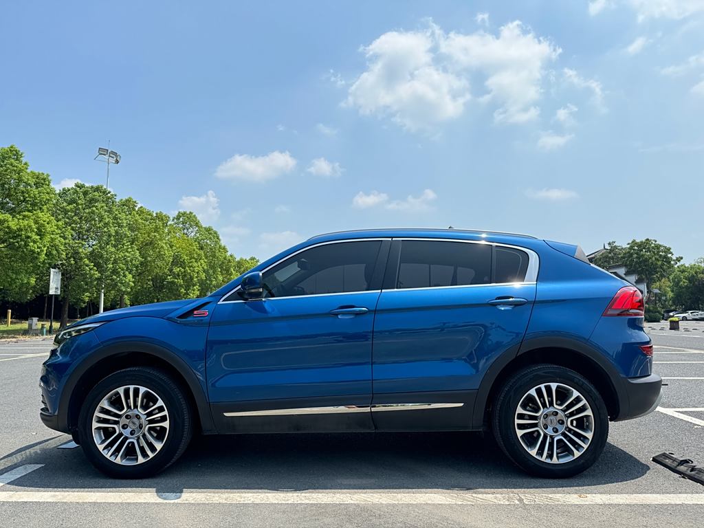 Qoros 5 2019 Qoros 5S 1.6TGDI