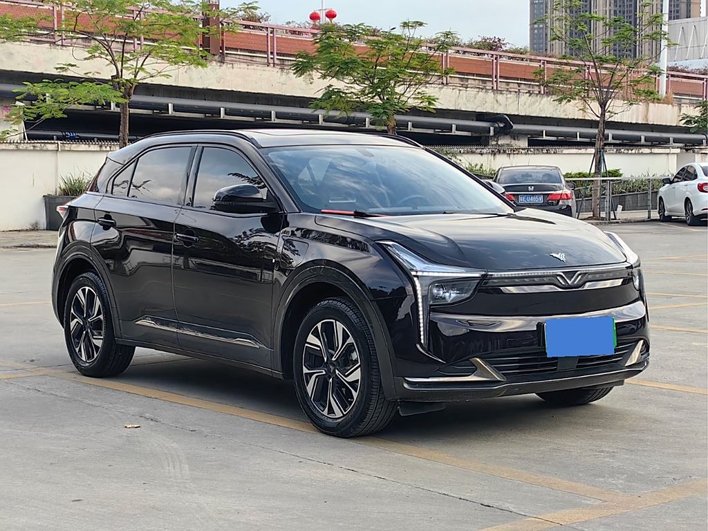 Neta U 2022 400 Pro BYD YuanЛитиевая батарея