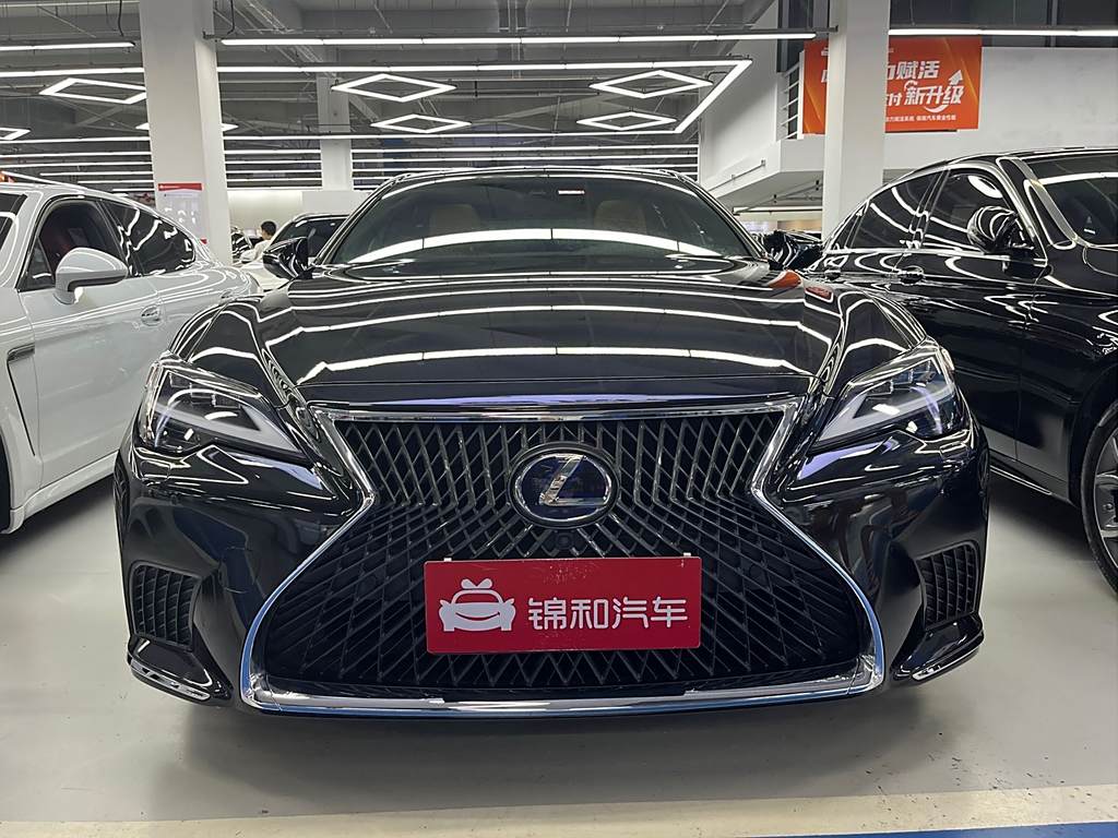 Lexus LS 2020 500h  V