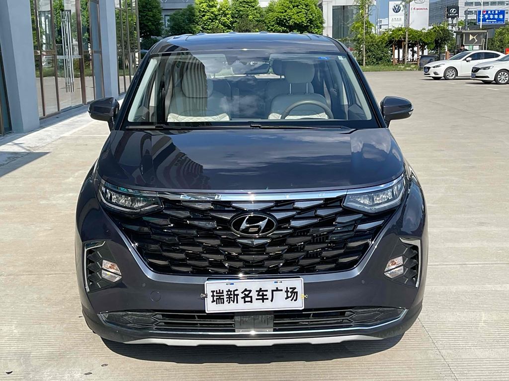 KUSTO (Vehicle type) 2021 380TGDi  TOP Premium