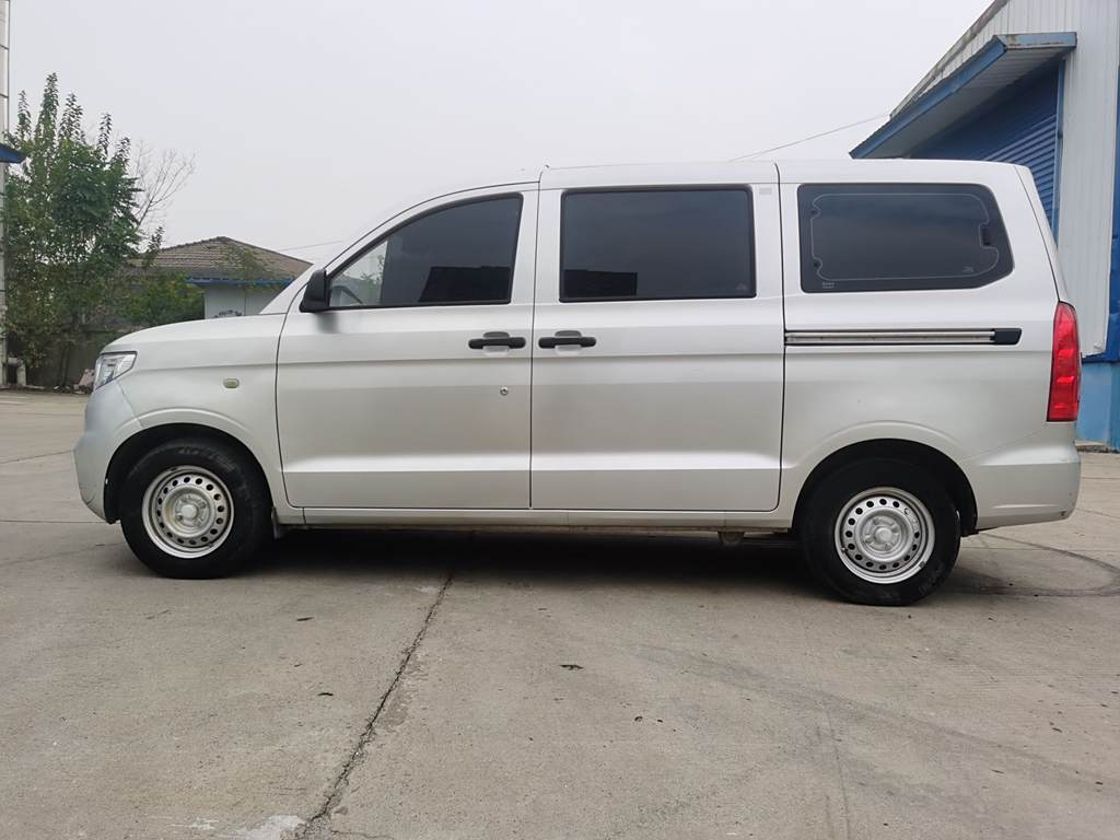 Wuling Hongguang V 2019 1.5L Euro VI LAR