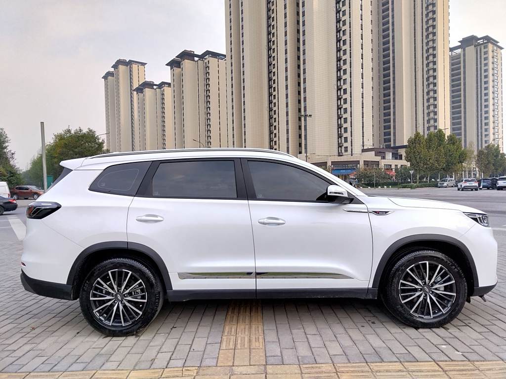 Chery Tiggo 8 PLUS 2022 290TGDI DCT