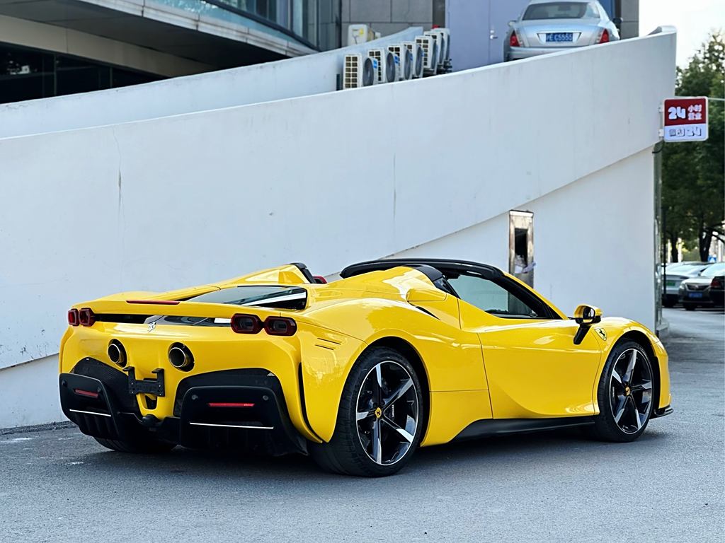 Ferrari SF90 Stradale 2021 3.9T V8 Spider