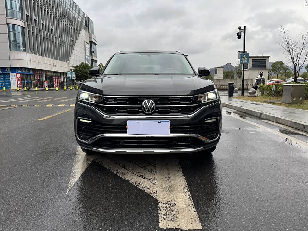 Volkswagen TayronX 2020 330TSI