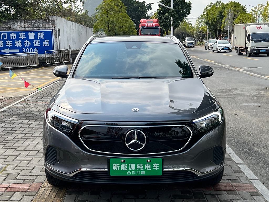 Mercedes-Benz EQA 2023  EQA 260