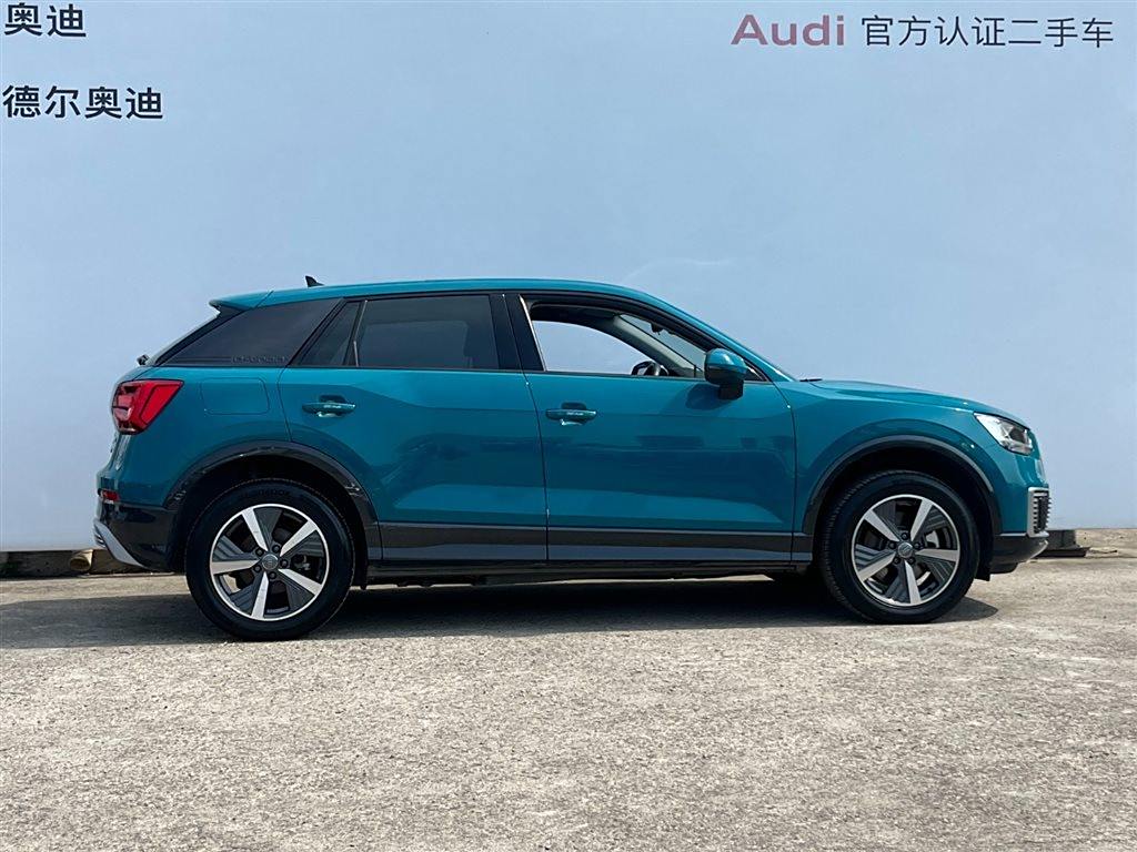 Audi Q2L e-tron 2019 Q2L e-tron