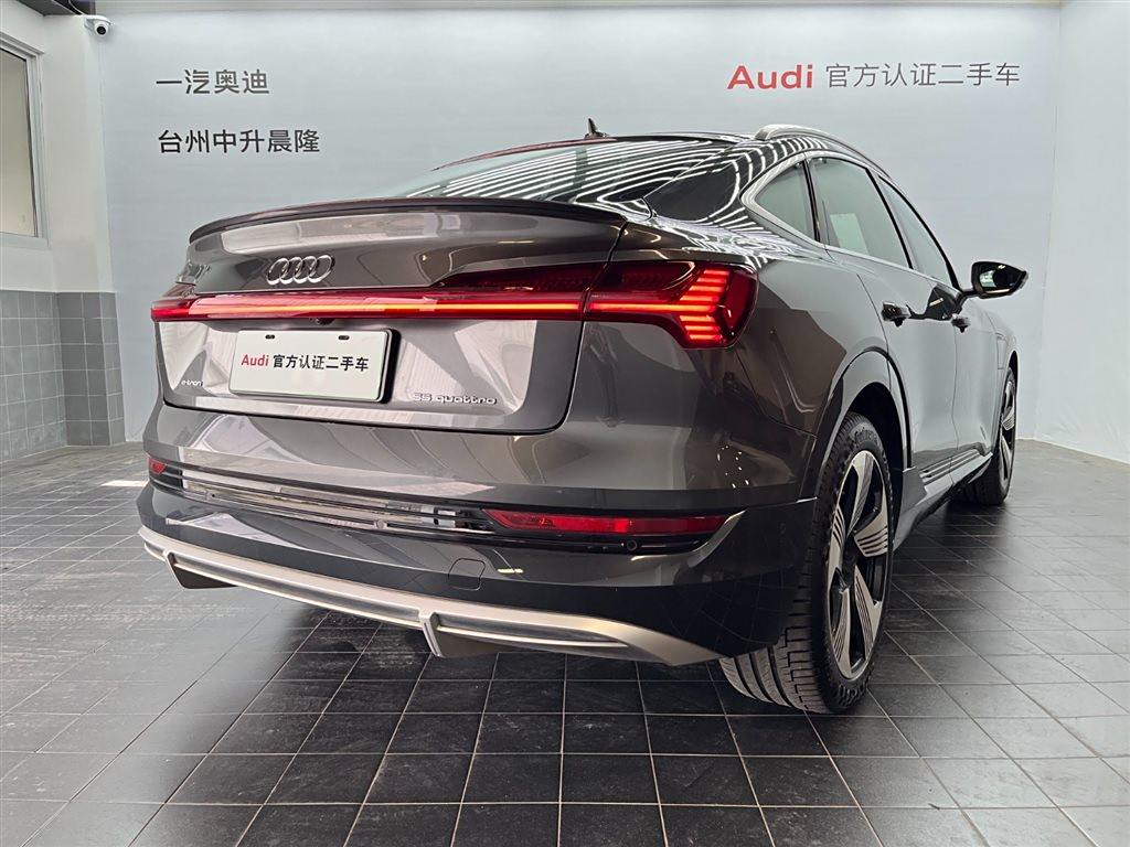 Audi e-tron 2019 55 quattro