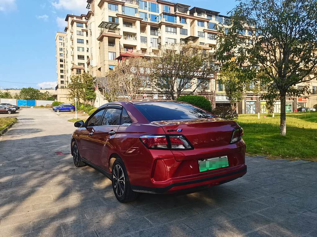 Venucia D60EV 2019