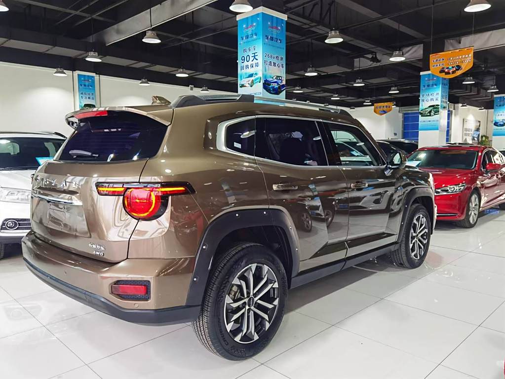 Haval 2nd Gen Big Dog EV 2023 2.0T  Полный приводPlus