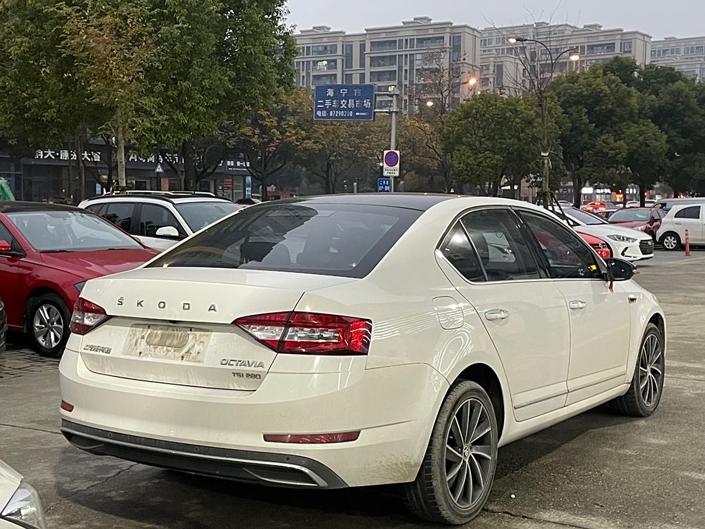 Skoda Octavia 2020 TSI280 DSGZhixing