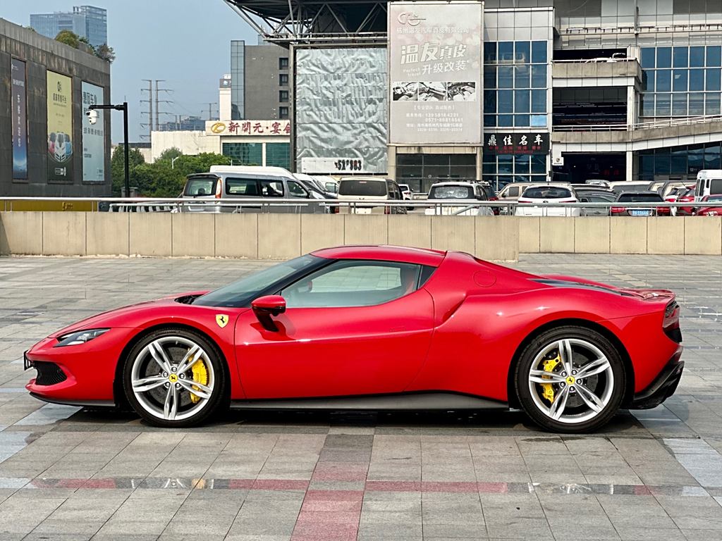 Ferrari 296 GTB 2021 3.0T V6 GTB