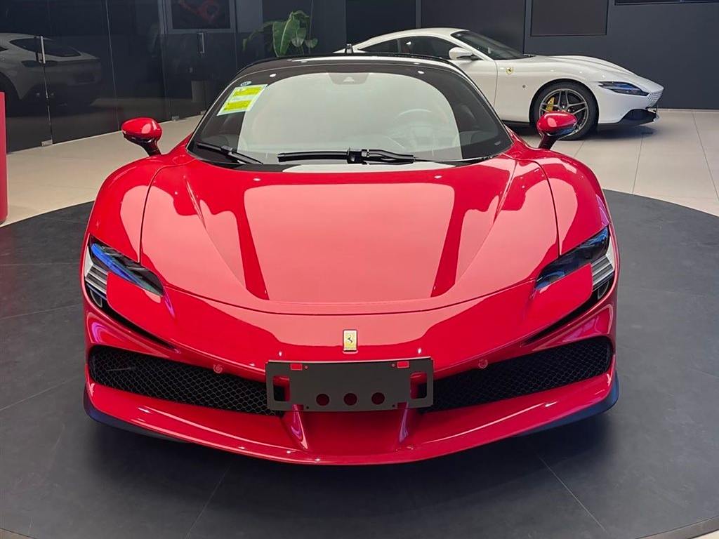 Ferrari SF90 Stradale 2020 3.9T V8 Stradale