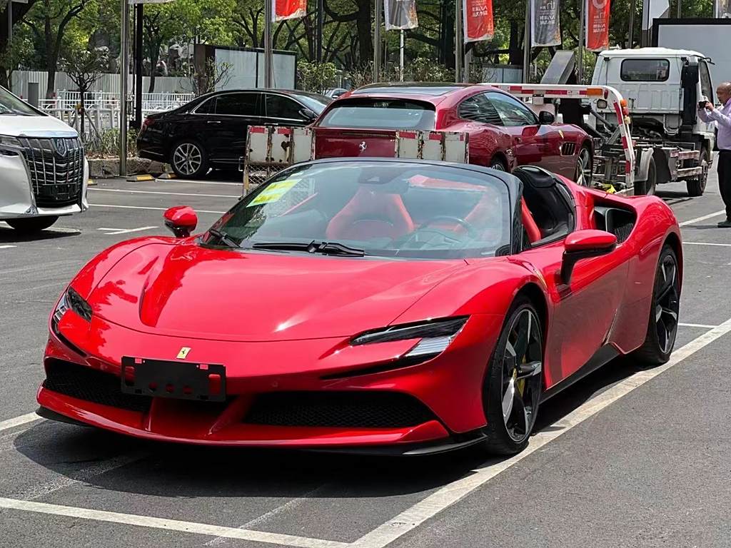 Ferrari SF90 Stradale 2021 3.9T V8 Spider