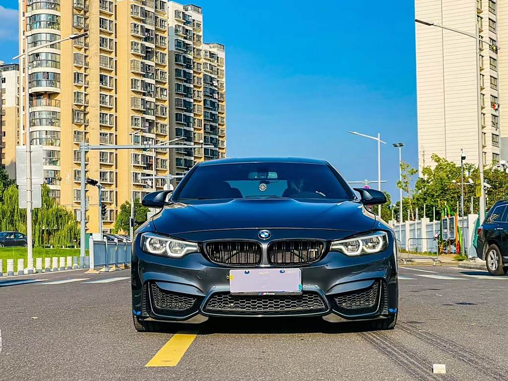 BMW M4 2019 M4Спортивный автомобиль (Sports car)