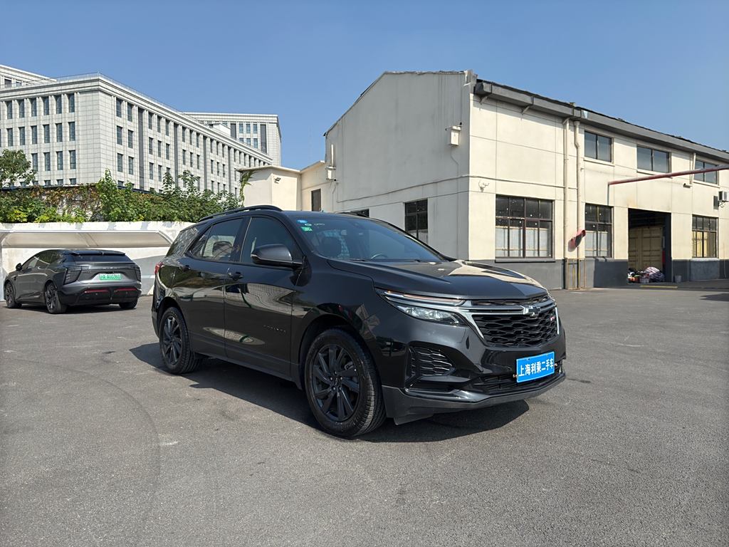 Chevrolet Traverse 2022  550T RS  Полный привод