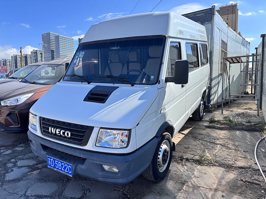 Iveco Daily 2021 2.5T A35 M15-9Ручная