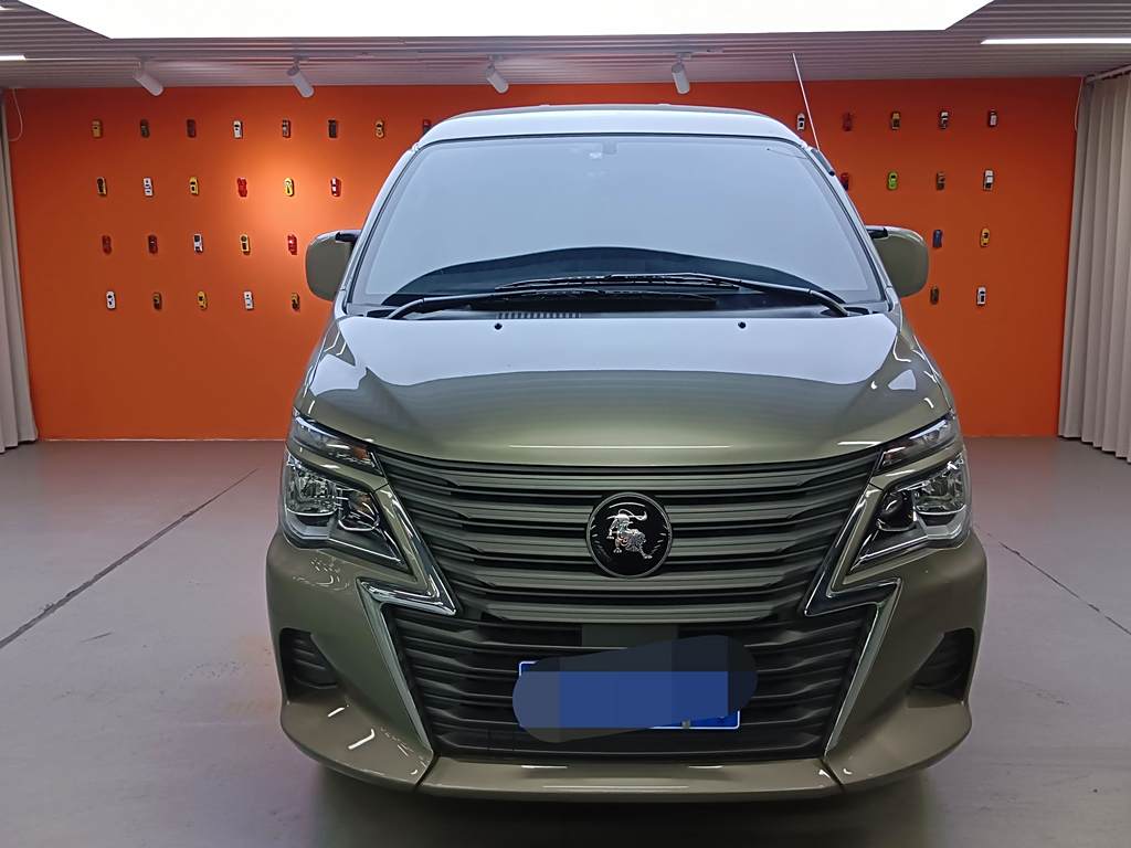 Lifan Lingzhi 2023 M5L 1.6L  7