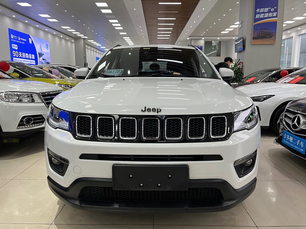 Jeep Compass 2020 220T Автоматическая