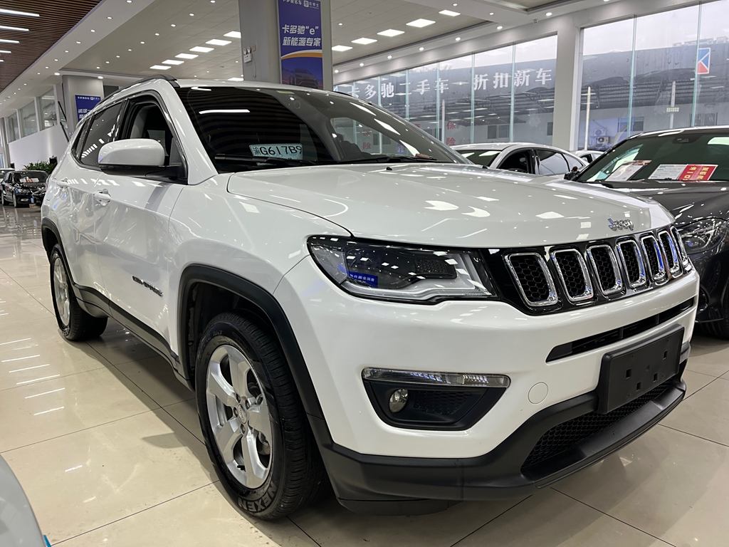 Jeep Compass 2020 220T Автоматическая