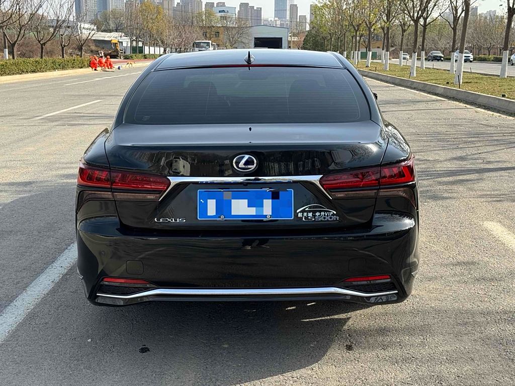 Lexus LS 2021 500h