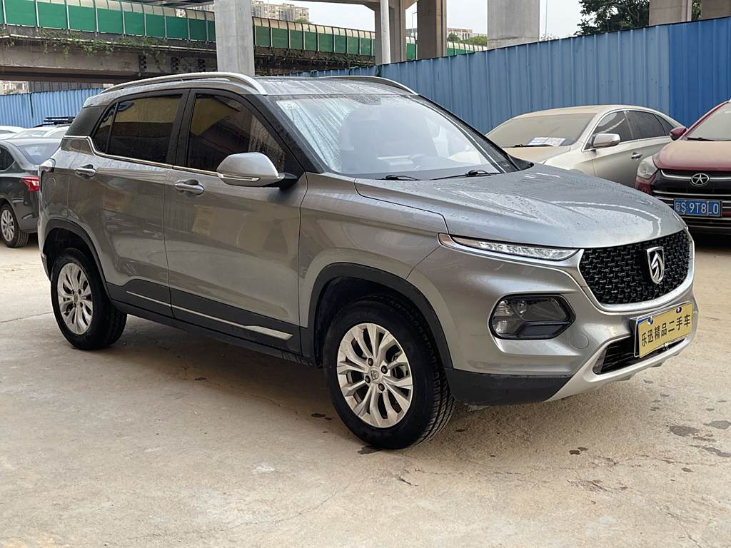 Baojun 510 2021 1.5L CVT