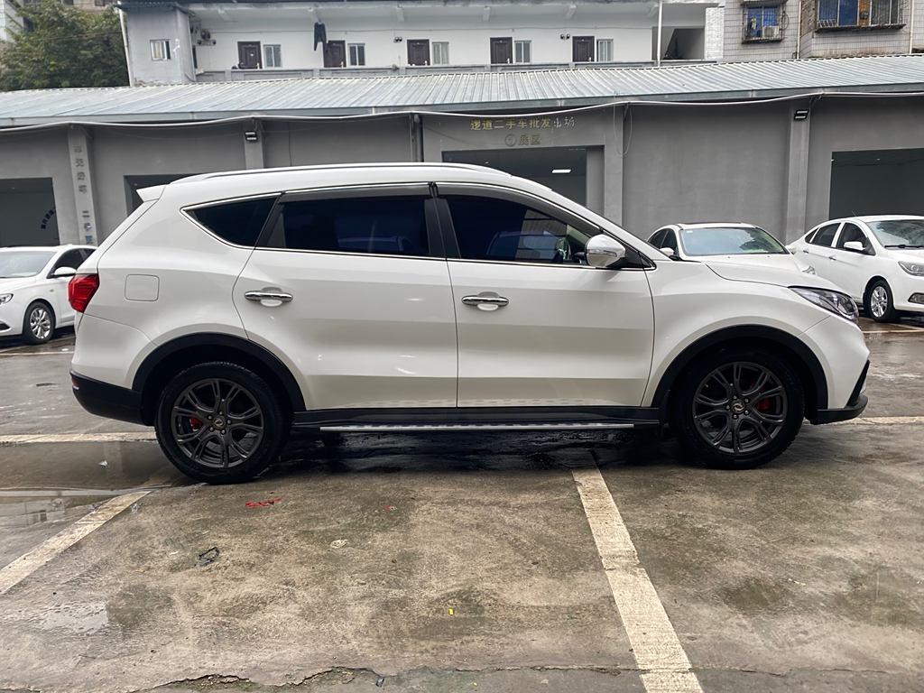 Fengguang 580 2018 1.5T CVT