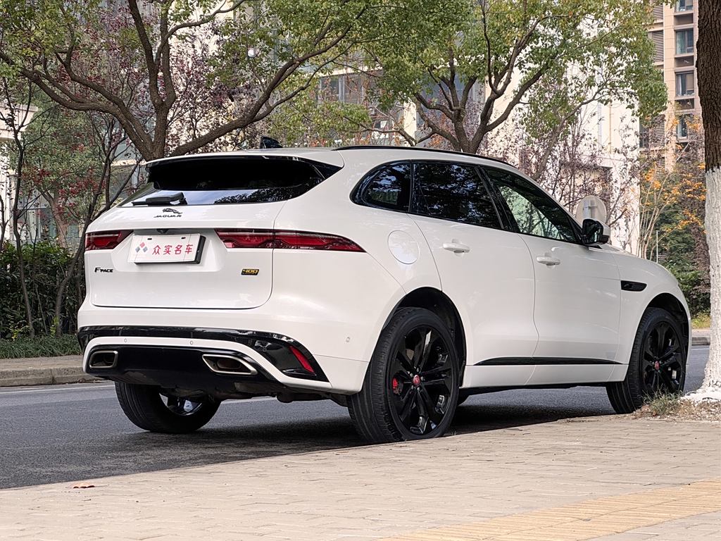 Jaguar F-PACE 2023 P400 SPORT