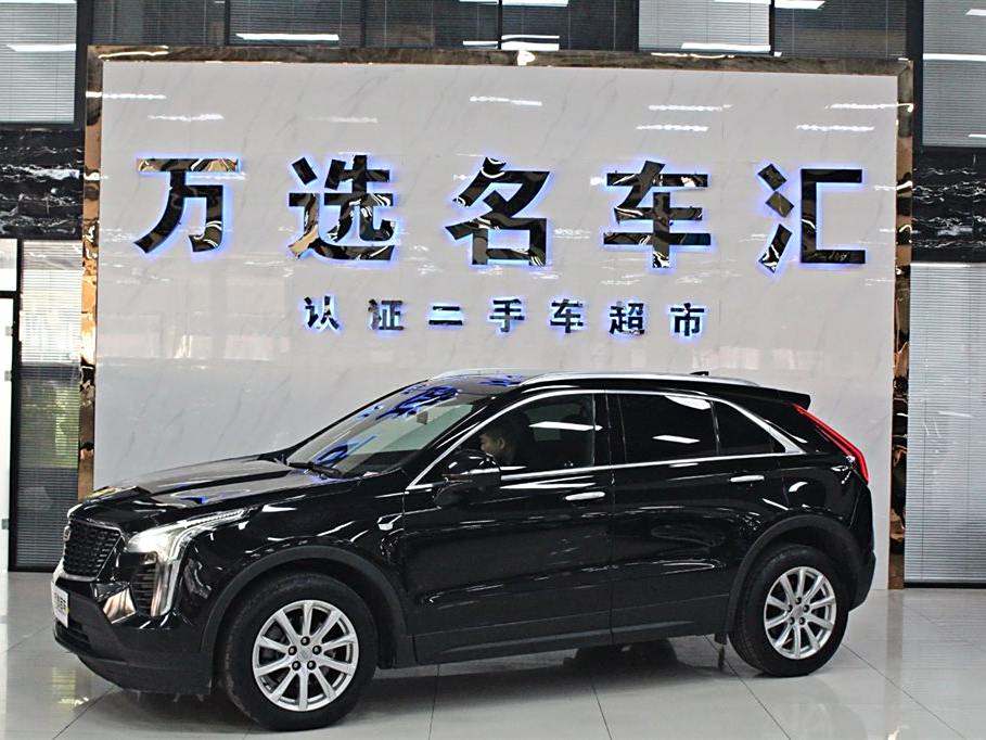 Cadillac XT4 2022 28T