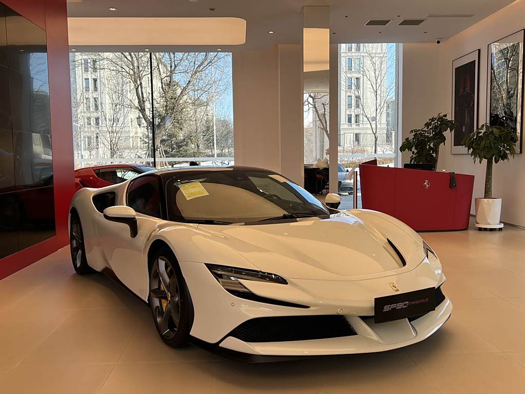 Ferrari SF90 Stradale 2020 3.9T V8 Stradale