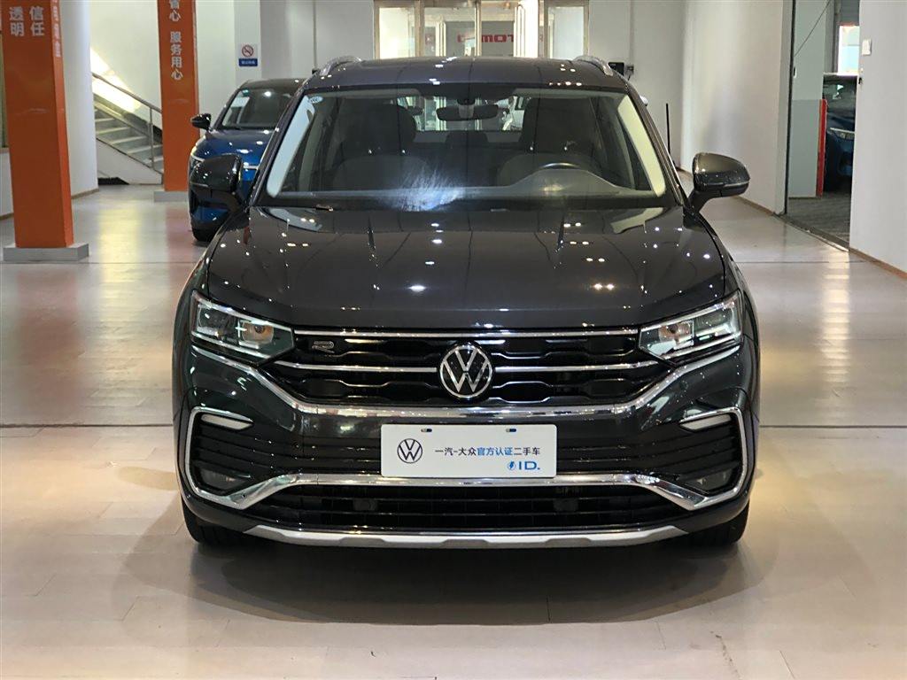 Volkswagen TayronX 2020 330TSI