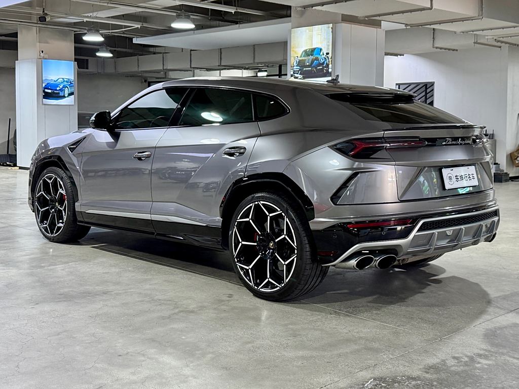 Urus 2018 4.0T V8