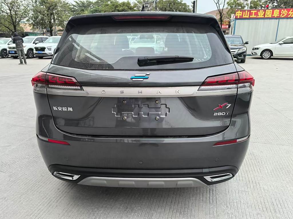 Changan Oshan X7 2020 1.5T Автоматическая Luxury