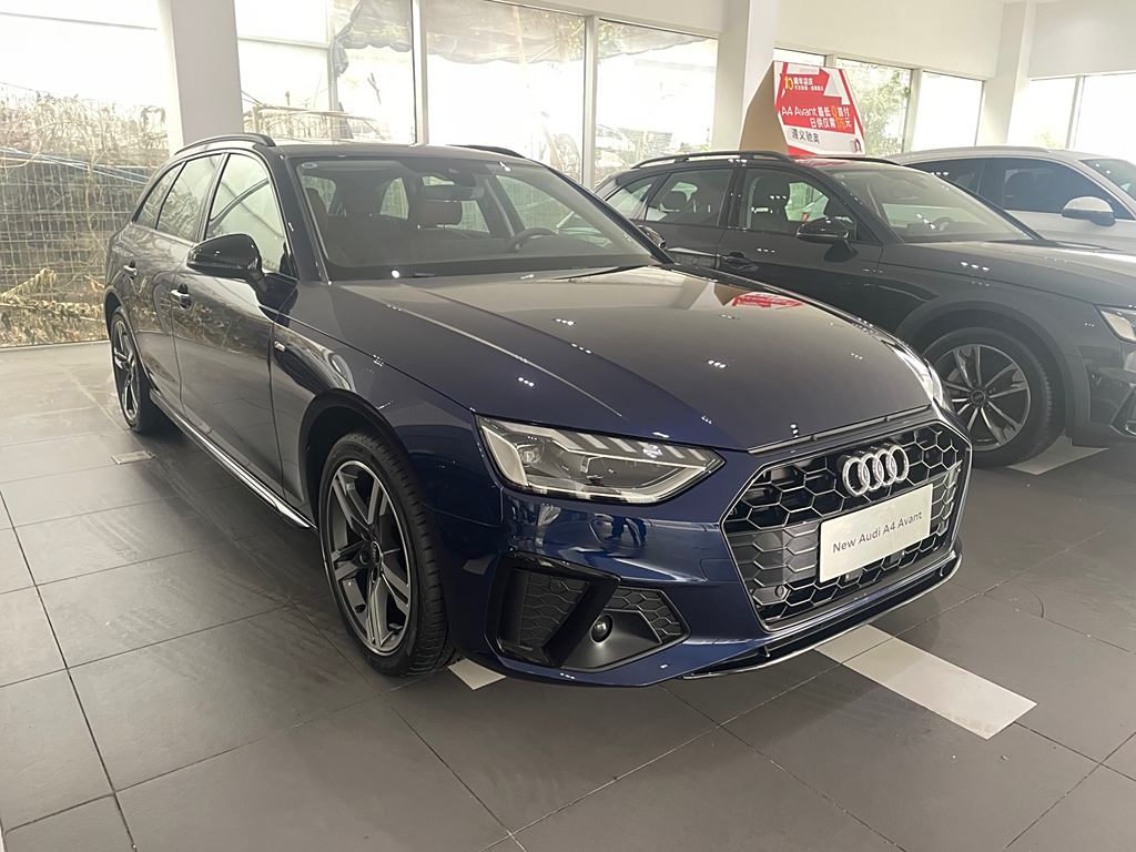 AudiA4 2023 Avant 40 TFSI